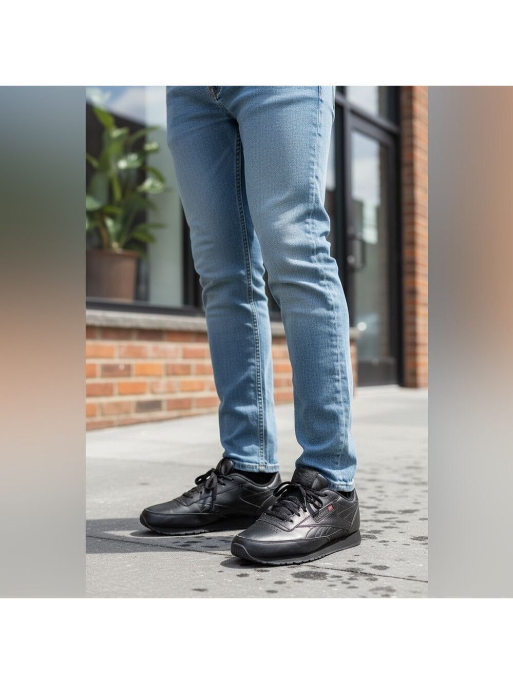 Reebok Classic Renaissance Sneaker in Black Size 9.5 X-Wide Unisex